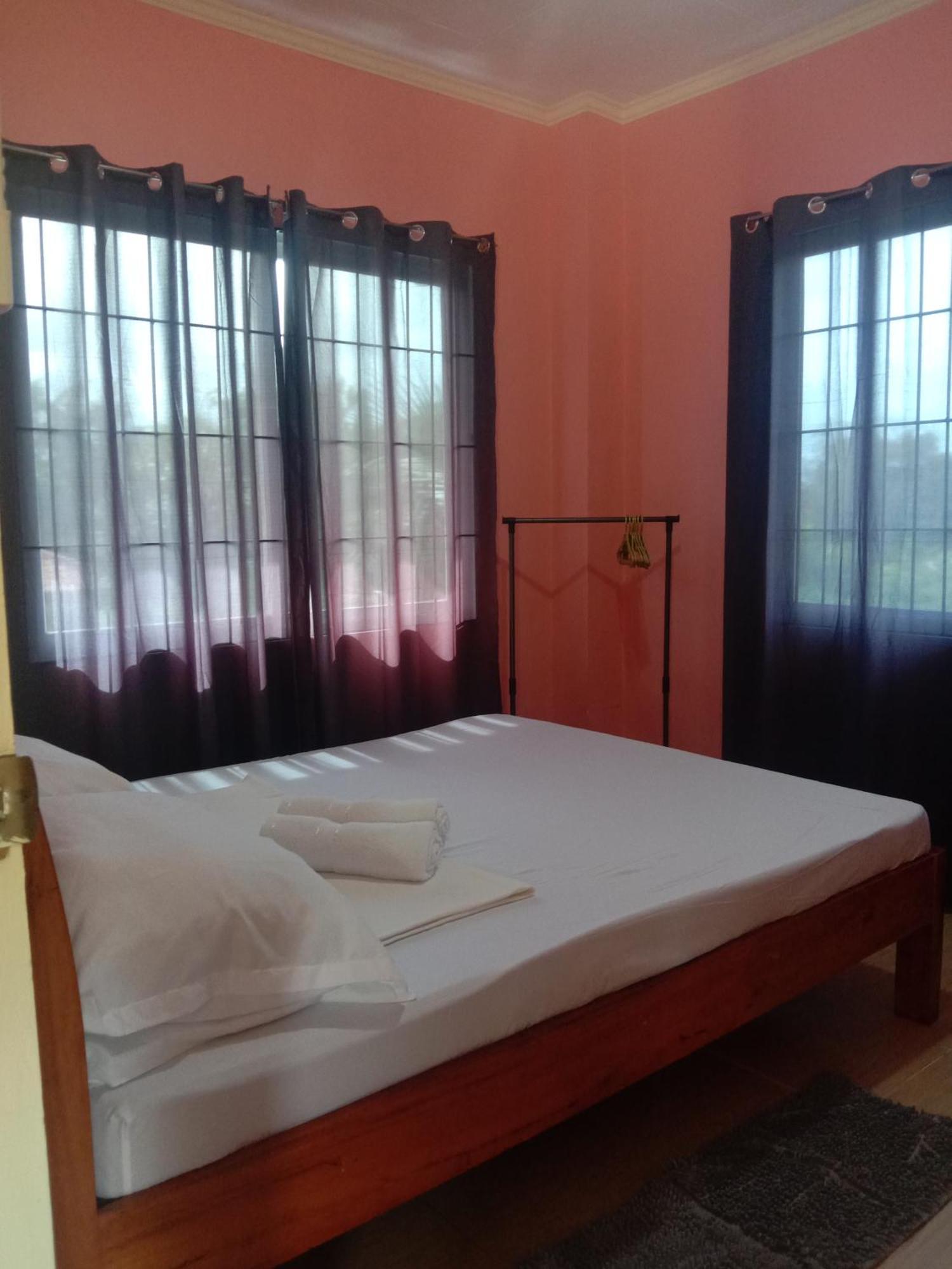 Friz Love Room Rental San Juan  Ngoại thất bức ảnh