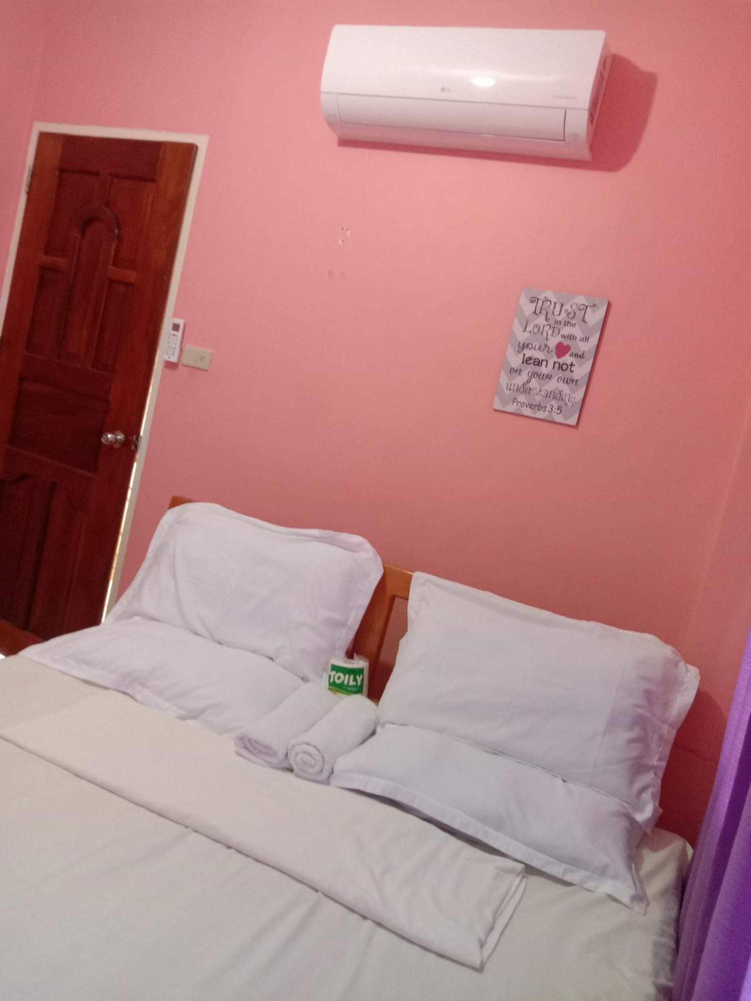 Friz Love Room Rental San Juan  Phòng bức ảnh